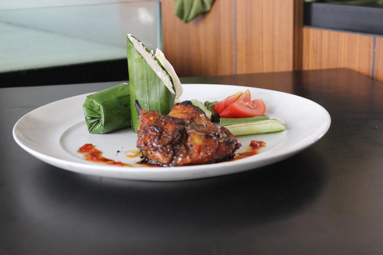 Kyriad Hotel Airport Jakarta Тангеранг Екстериор снимка