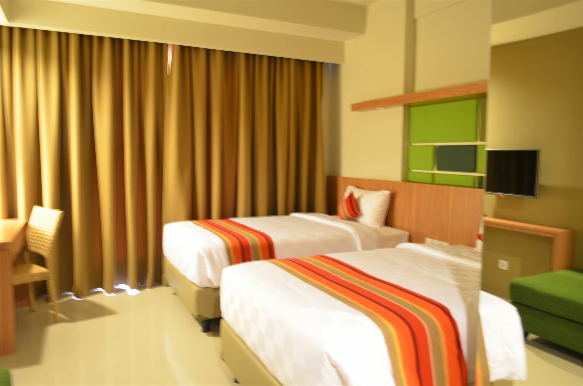Kyriad Hotel Airport Jakarta Тангеранг Екстериор снимка